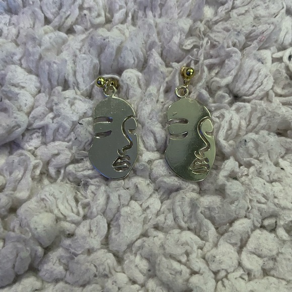 Gold Plated Face Earrings - Picture 1 of 1